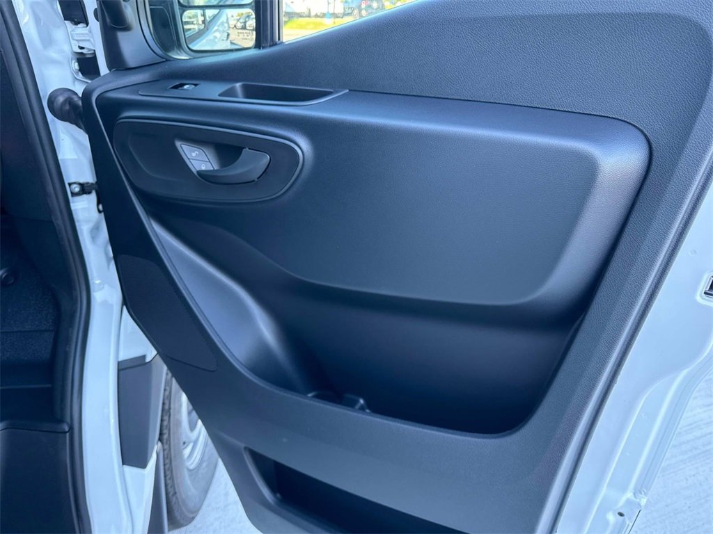 New 2025 Mercedes-Benz Sprinter 2500 image 12