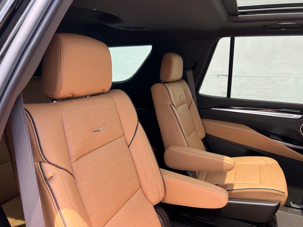 New 2026 Cadillac Escalade Luxury RWD image 27