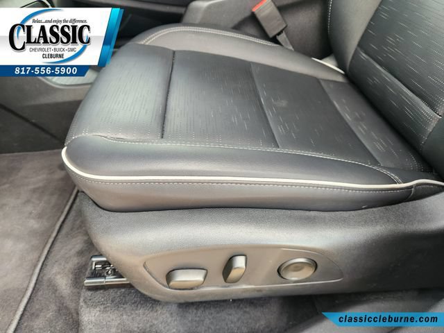 Used 2026 Buick Enclave Sport Touring FWD image 25