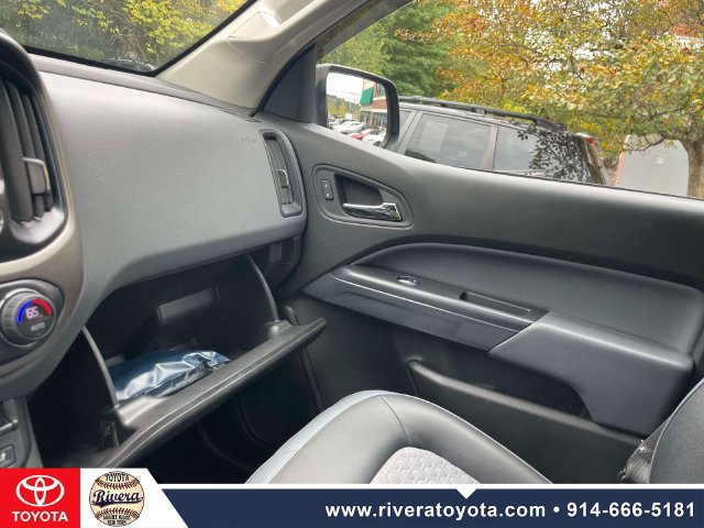 Used 2018 Chevrolet Colorado Z71 AWD/4WD image 34
