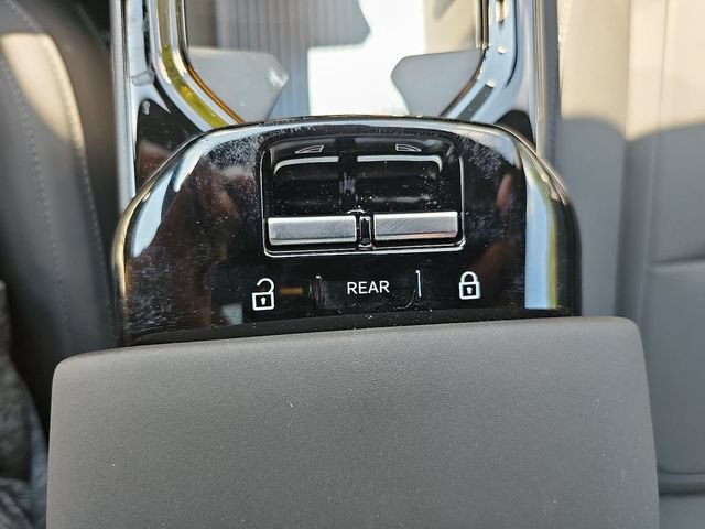 Used 2025 Volvo EX30 Ultra w/ Protection Package Premier AWD/4WD image 29