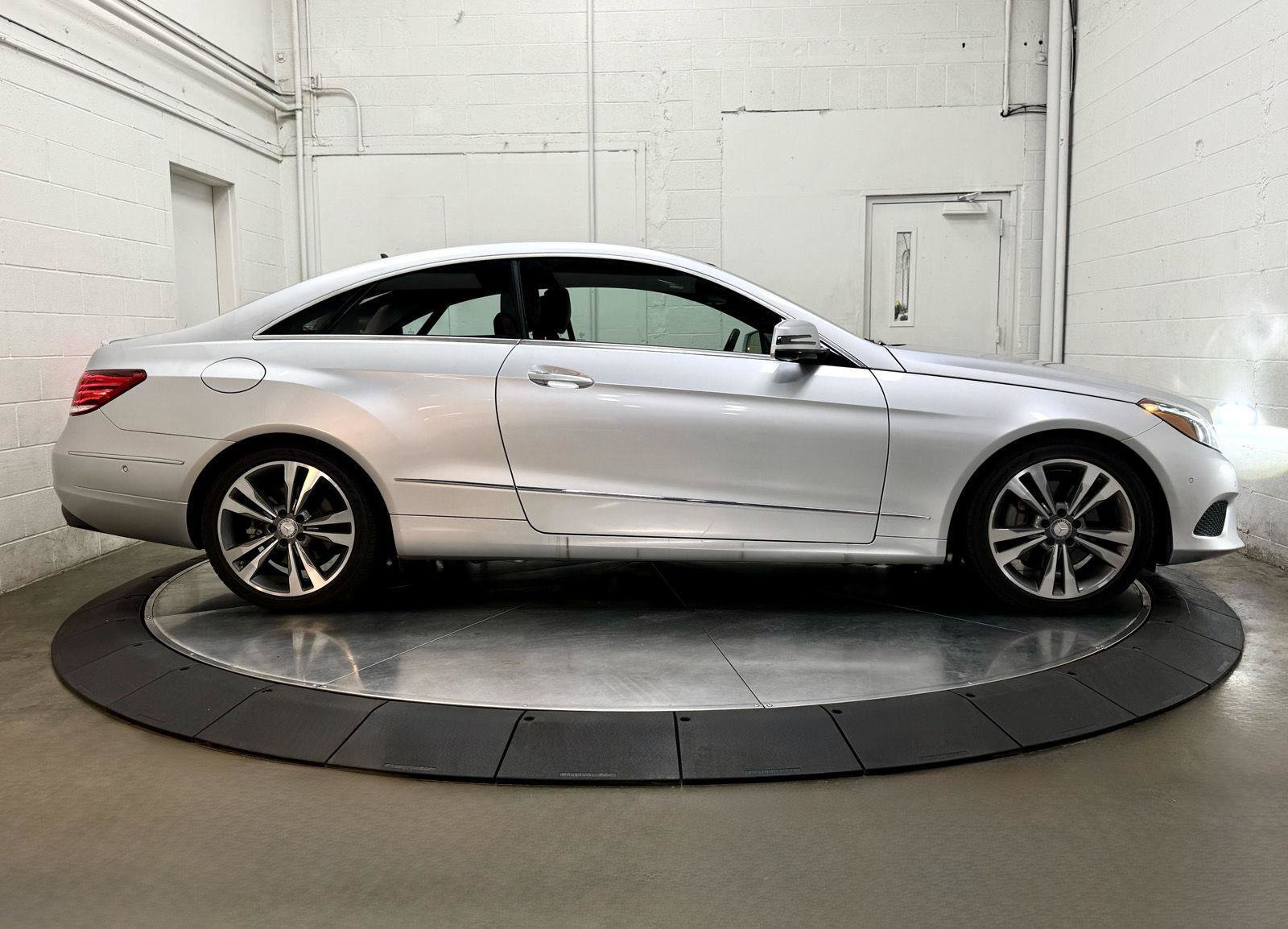 Used 2017 Mercedes-Benz E 400 Coupe w/ Premium 3 Package image 10
