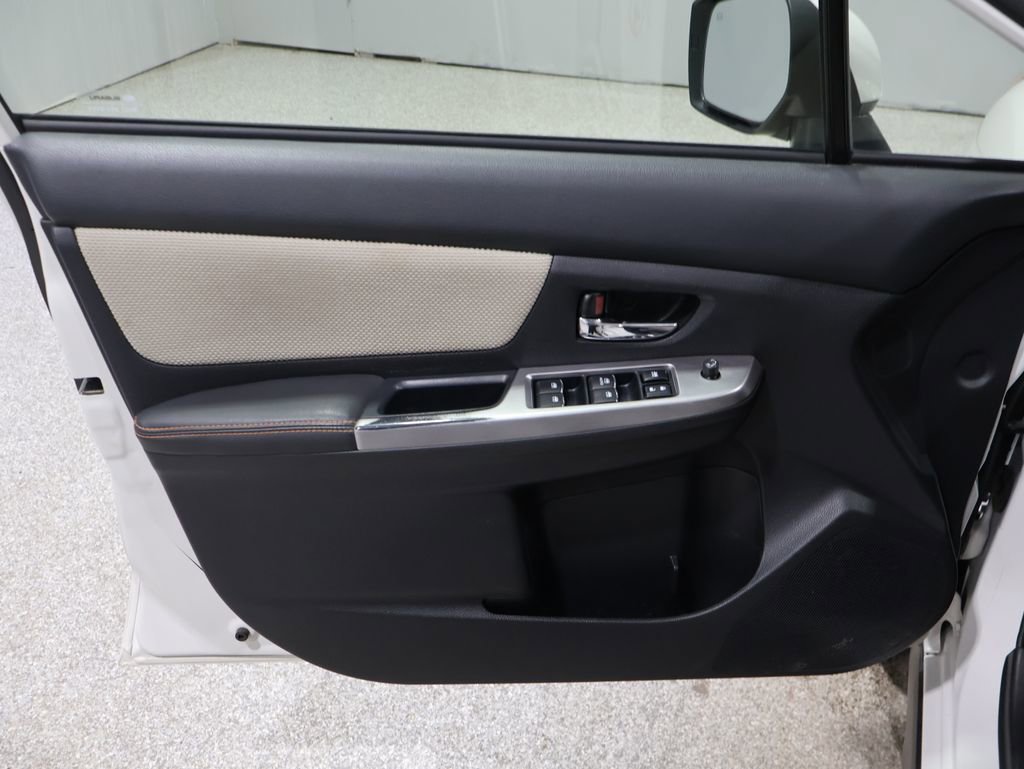 Used 2016 Subaru Crosstrek 2.0i Premium w/ Moonroof Package image 13