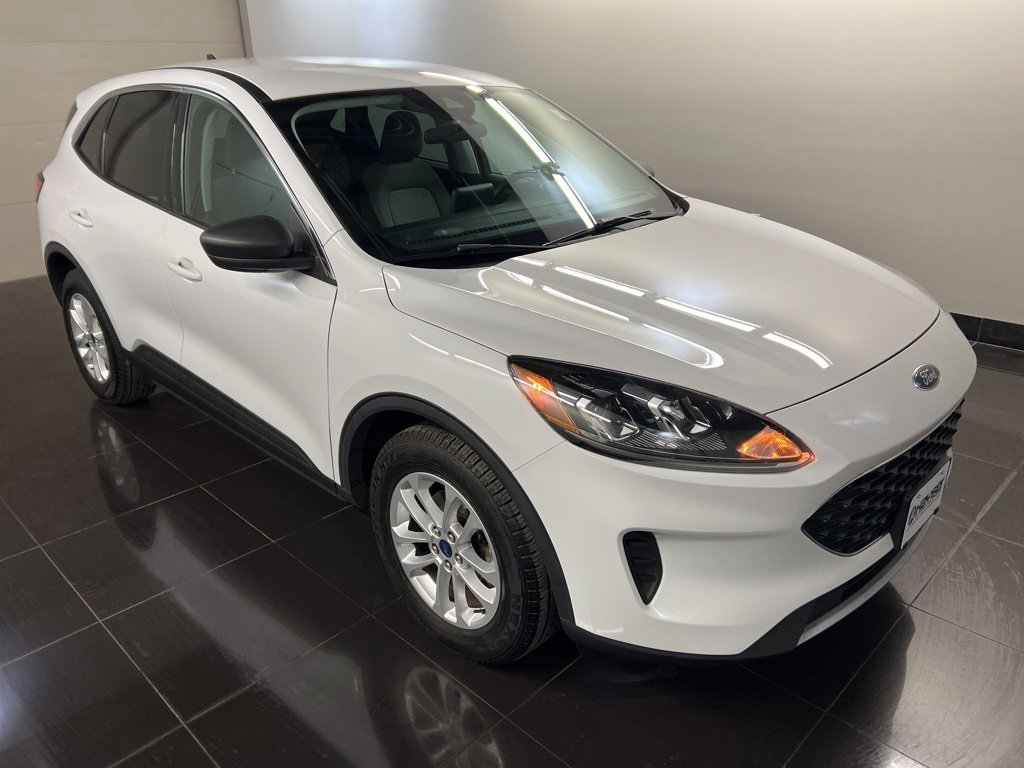 Certified 2022 Ford Escape SE