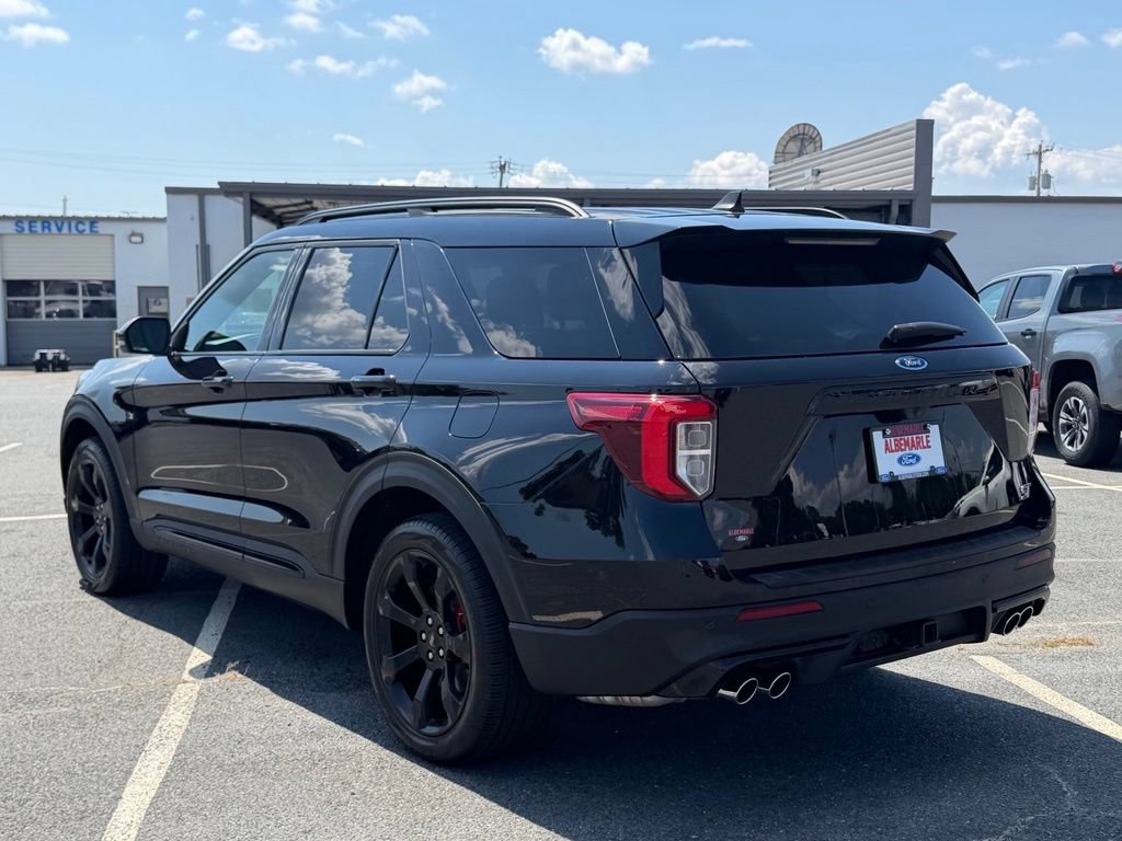 Used 2024 Ford Explorer ST w/ Equipment Group 401A AWD/4WD image 7