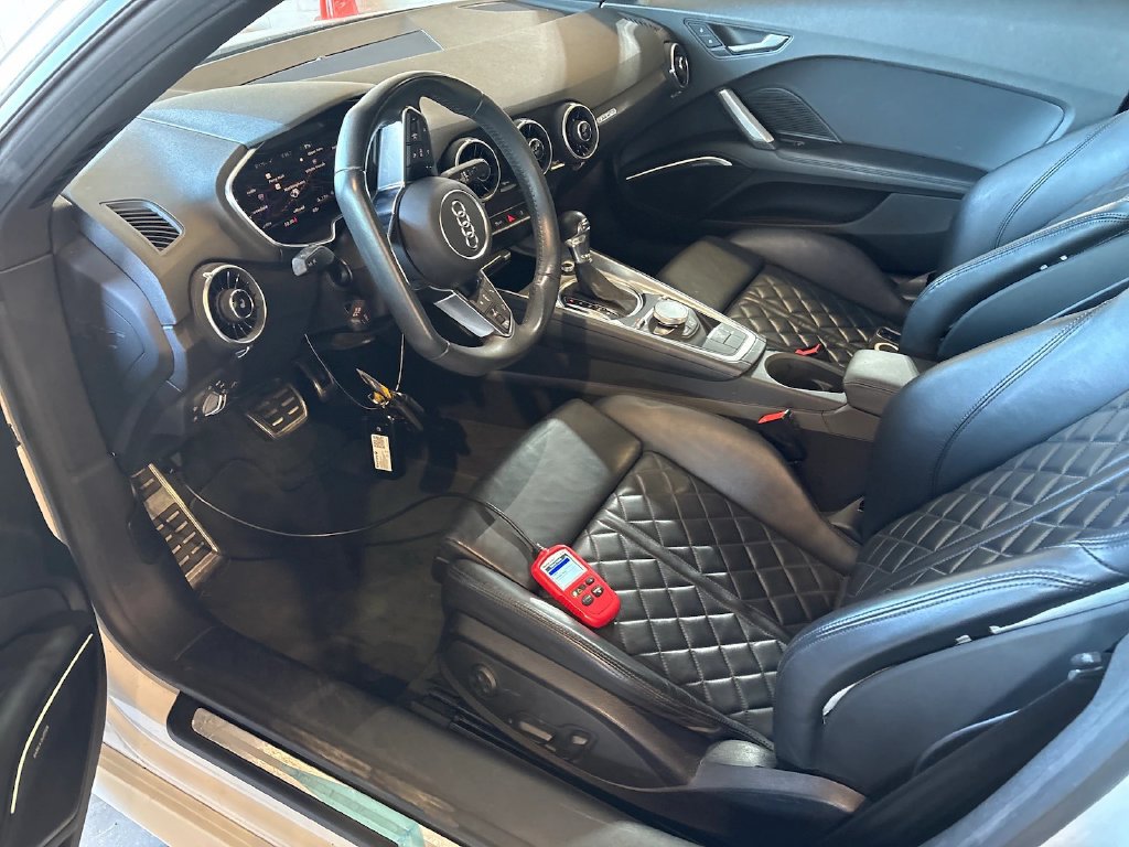Used 2016 Audi TT 2.0T AWD/4WD image 4
