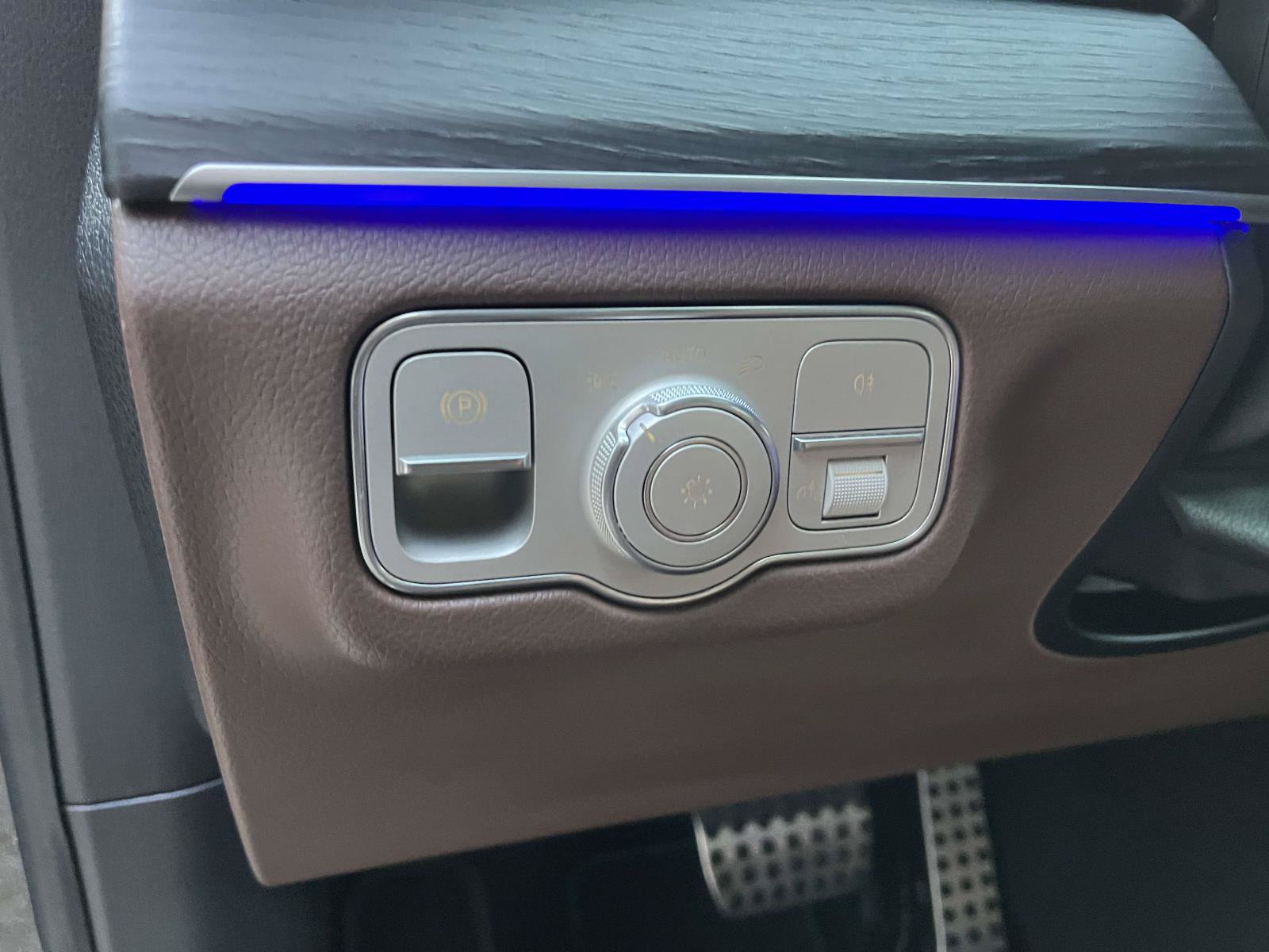 Certified 2024 Mercedes-Benz GLS 450 4MATIC image 22