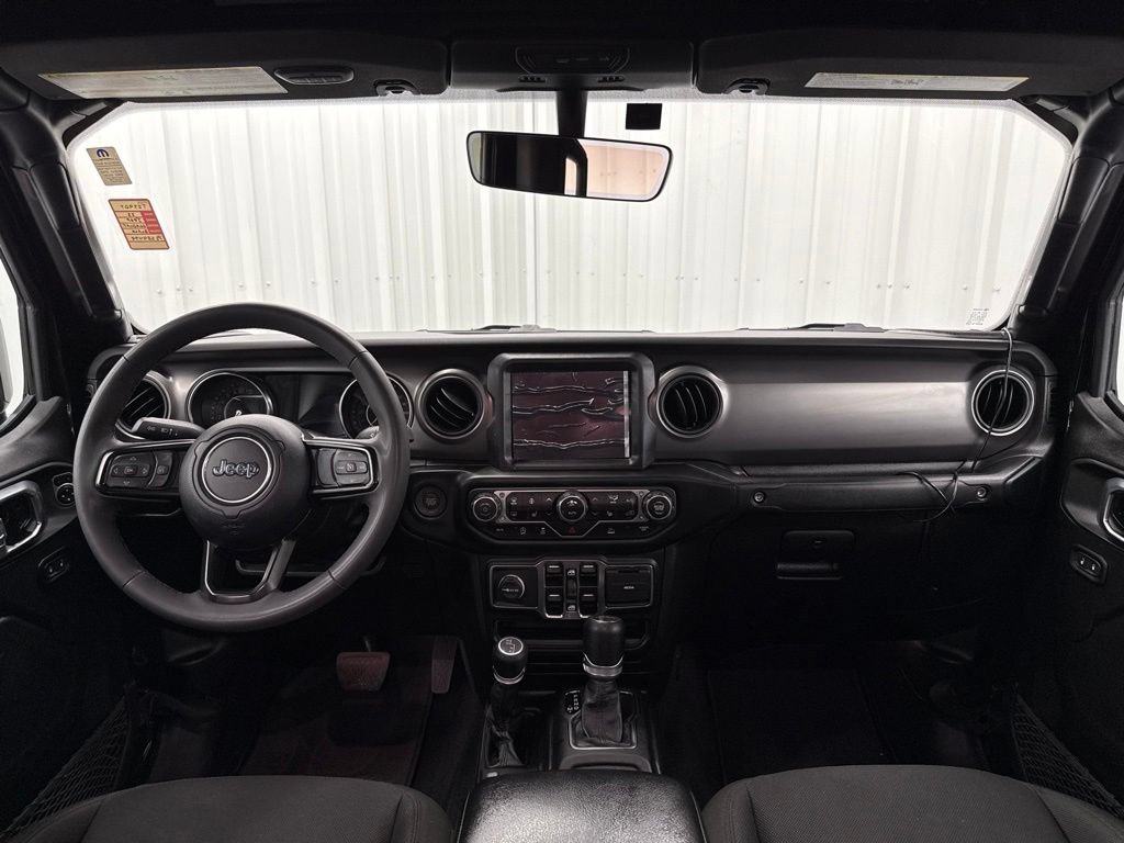 Used 2023 Jeep Gladiator Sport AWD/4WD image 14