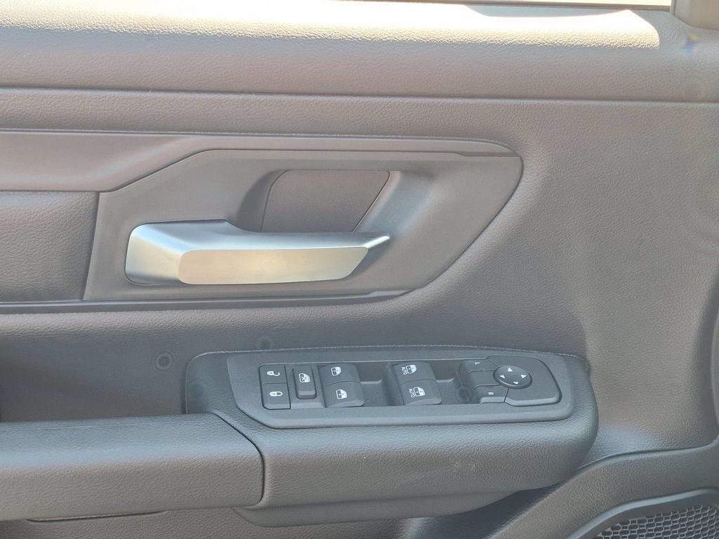 New 2026 RAM 1500 Warlock AWD/4WD image 11