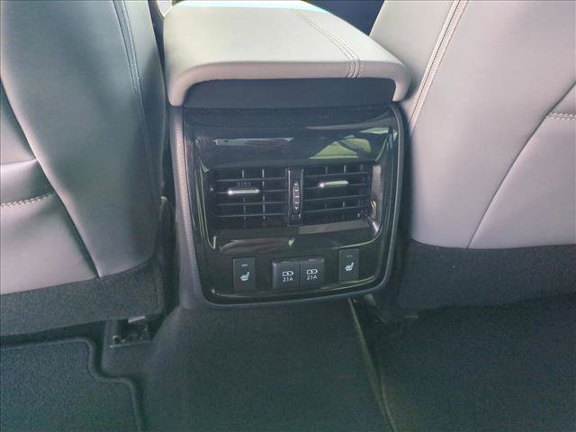 Used 2020 Toyota Avalon Limited w/ Advanced Safety Package image 17