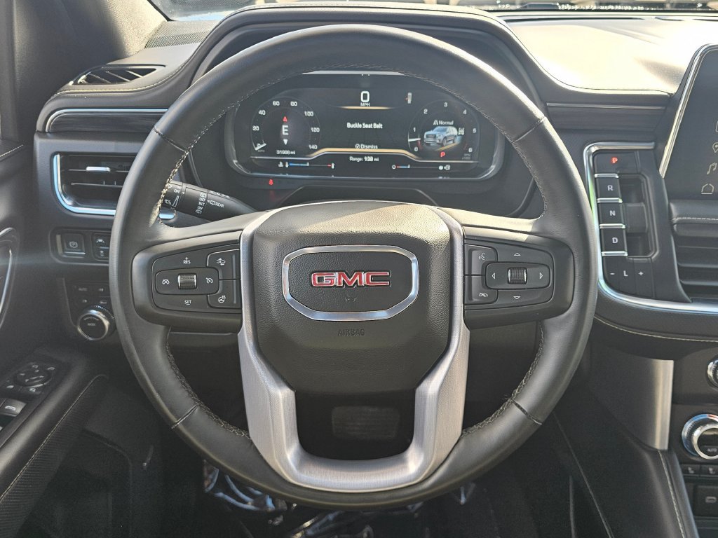 Certified 2023 GMC Yukon XL SLT w/ SLT Premium Package AWD/4WD image 27