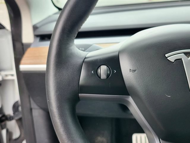 Used 2022 Tesla Model 3 Performance AWD/4WD image 27
