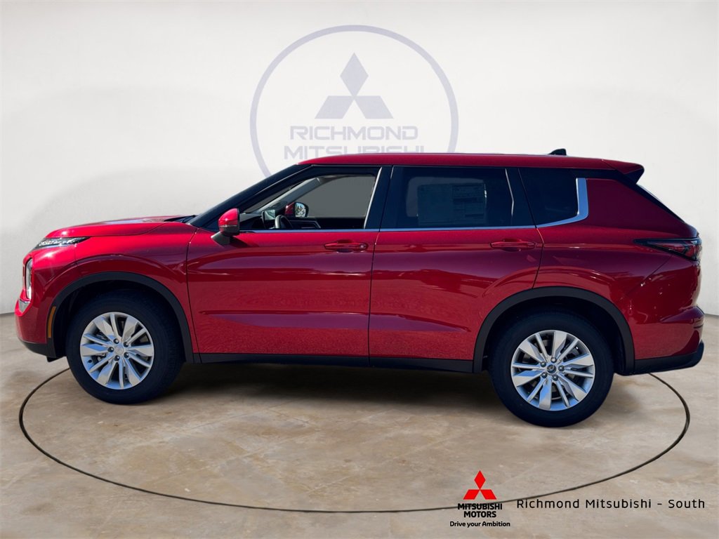 New 2025 Mitsubishi Outlander ES image 6
