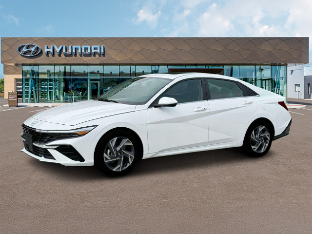 New 2025 Hyundai Elantra SEL FWD image 2