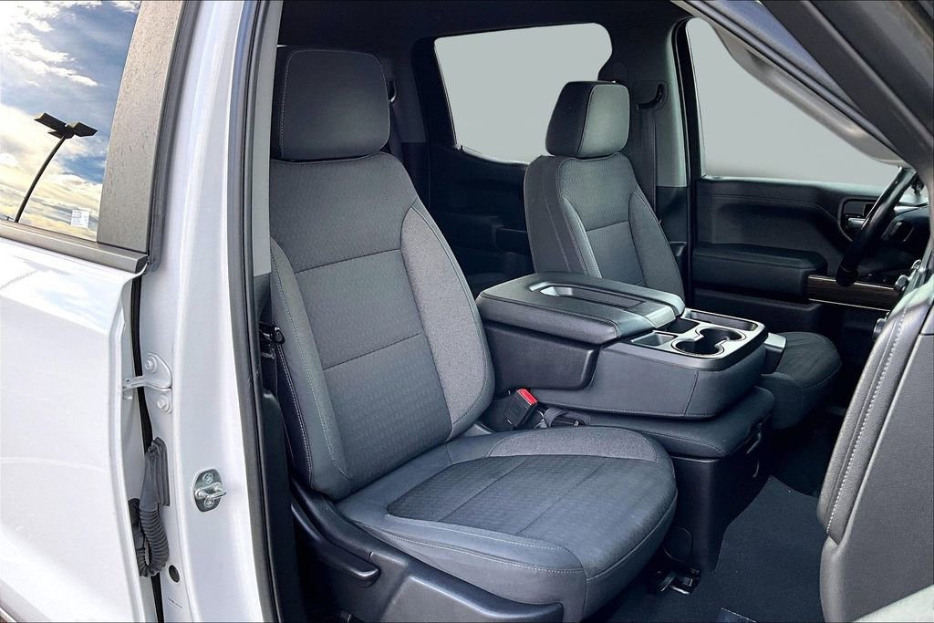 Used 2019 Chevrolet Silverado 1500 LT w/ All-Star Edition image 7