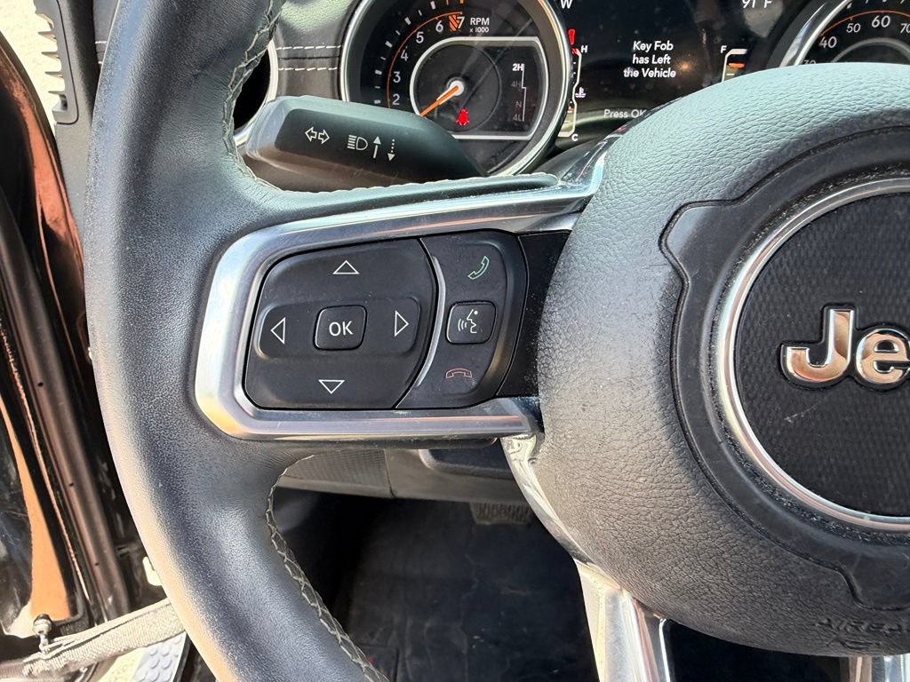 Used 2020 Jeep Wrangler Unlimited Sahara AWD/4WD image 26