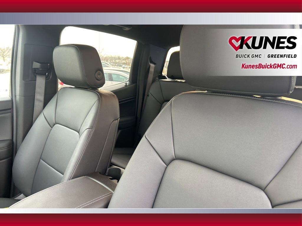 New 2026 GMC Canyon Elevation w/ Convenience Package image 19