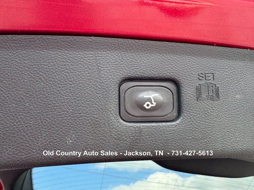 Used 2021 Ford Edge ST w/ Equipment Group 401A AWD/4WD image 11