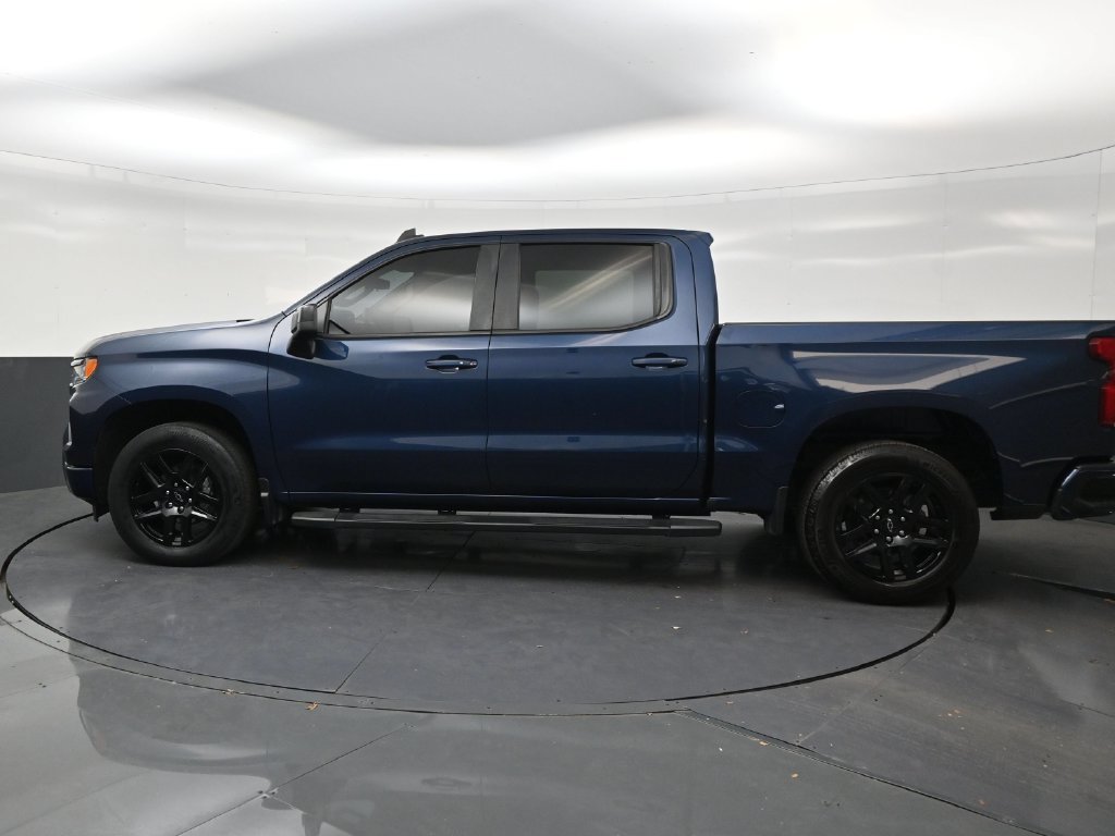 Used 2023 Chevrolet Silverado 1500 RST w/ LPO, Dark Essentials Package RWD image 2