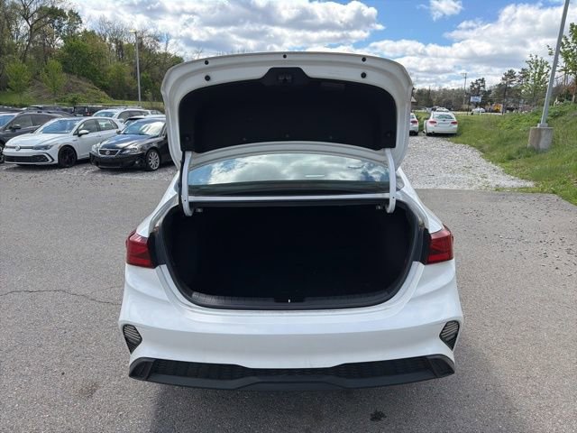 Used 2022 Kia Forte LXS image 11