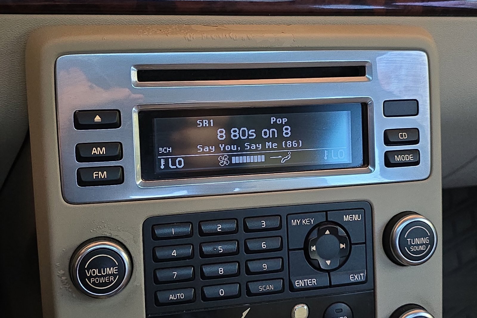 Used 2007 Volvo S80 3.2 image 19