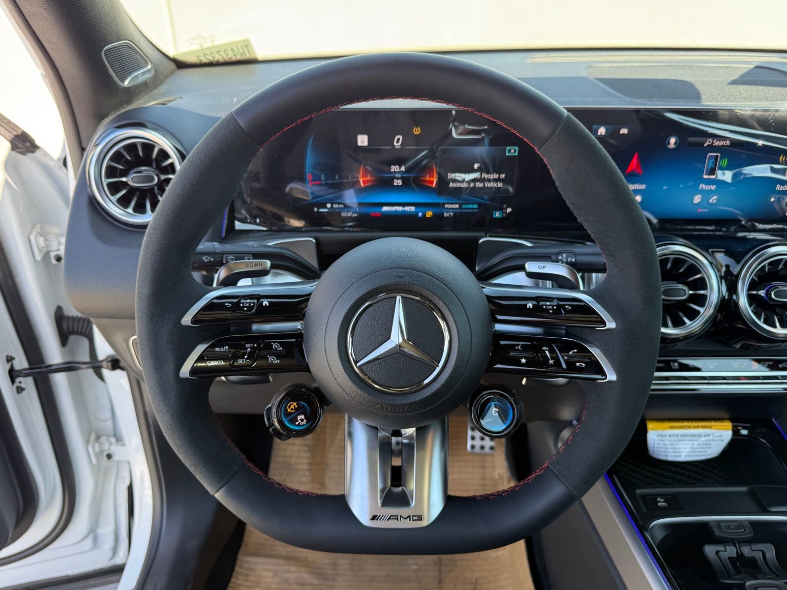 New 2026 Mercedes-Benz GLB 35 AMG 4MATIC image 23
