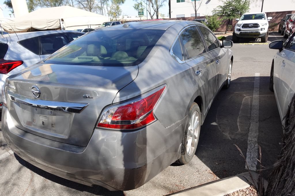Used 2015 Nissan Altima 2.5 SL FWD image 3