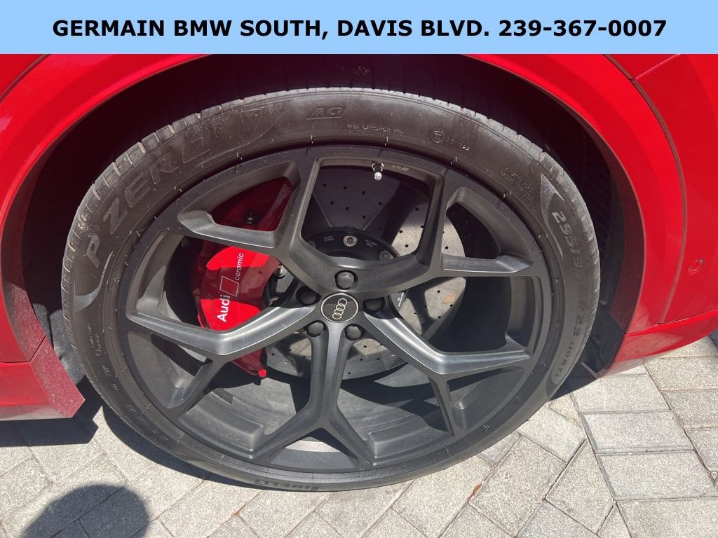 Used 2025 Audi RS Q8 performance image 10