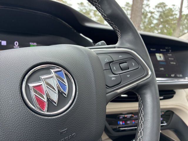 Used 2023 Buick Envision Avenir AWD/4WD image 27