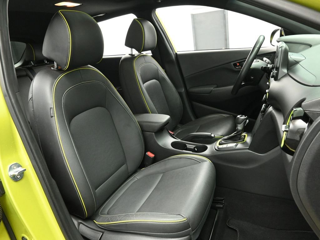 Used 2018 Hyundai Kona Limited image 23