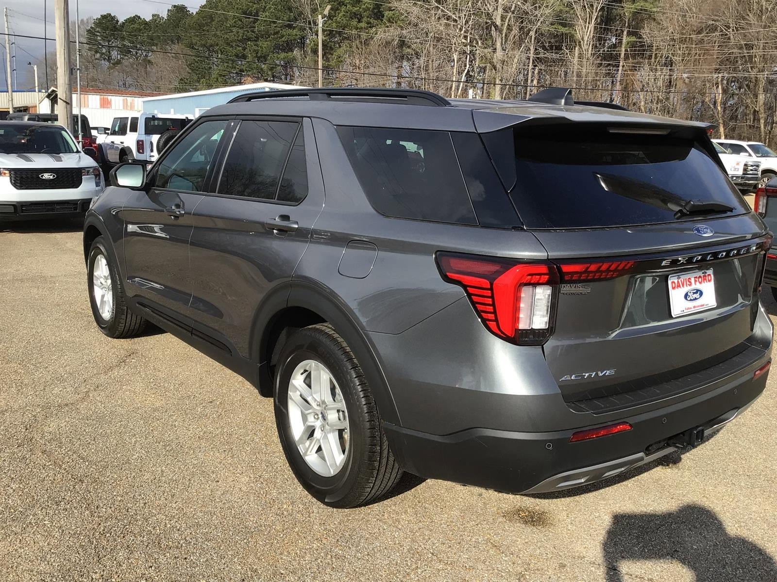 New 2026 Ford Explorer Active w/ Active Comfort Package image 14