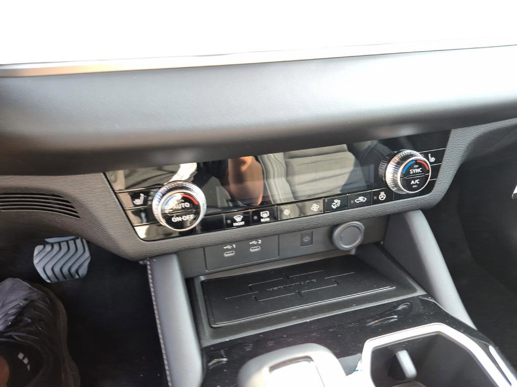New 2026 Mitsubishi Outlander SE FWD image 24