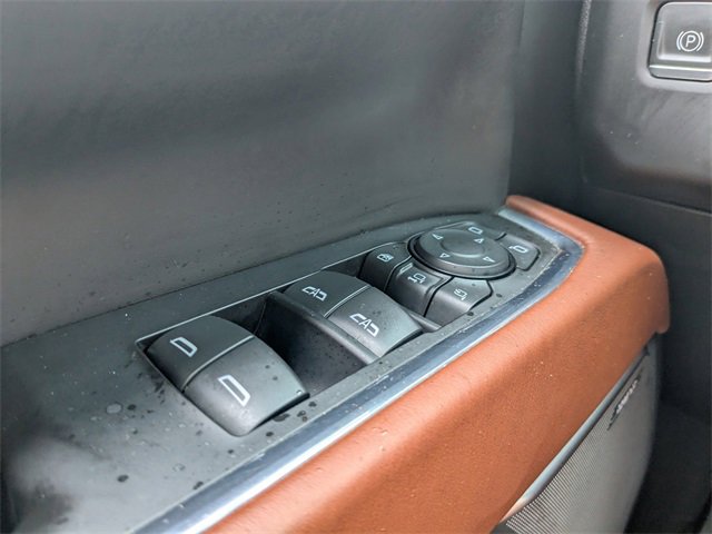 Used 2024 GMC Sierra 2500 Denali Ultimate image 27