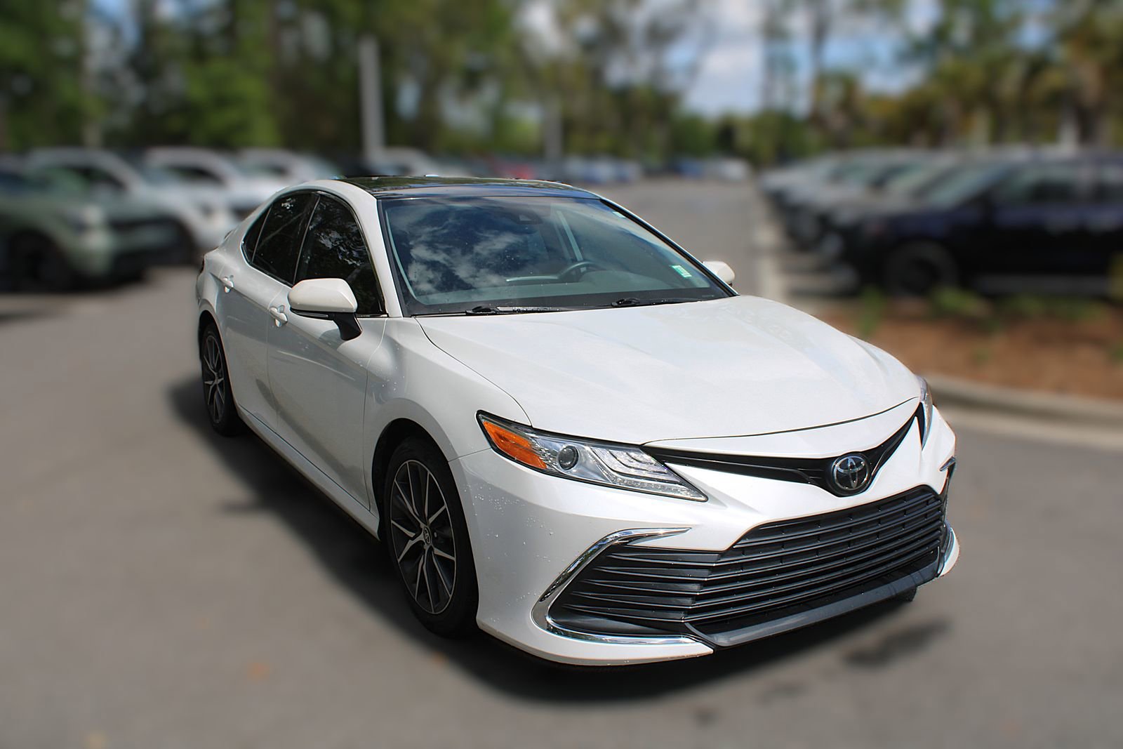 Used 2023 Toyota Camry XLE image 15