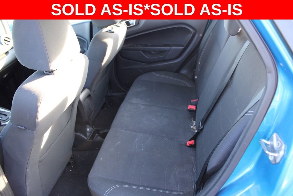 Used 2015 Ford Fiesta SE image 23