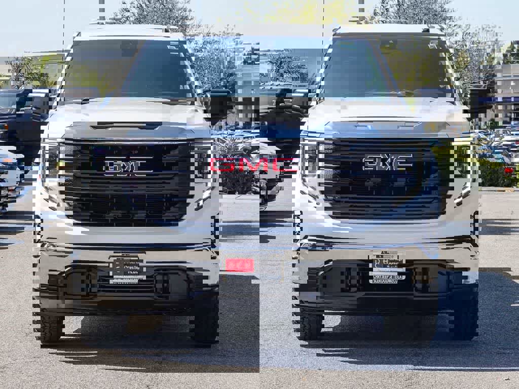 Used 2023 GMC Sierra 1500 Pro AWD/4WD image 2