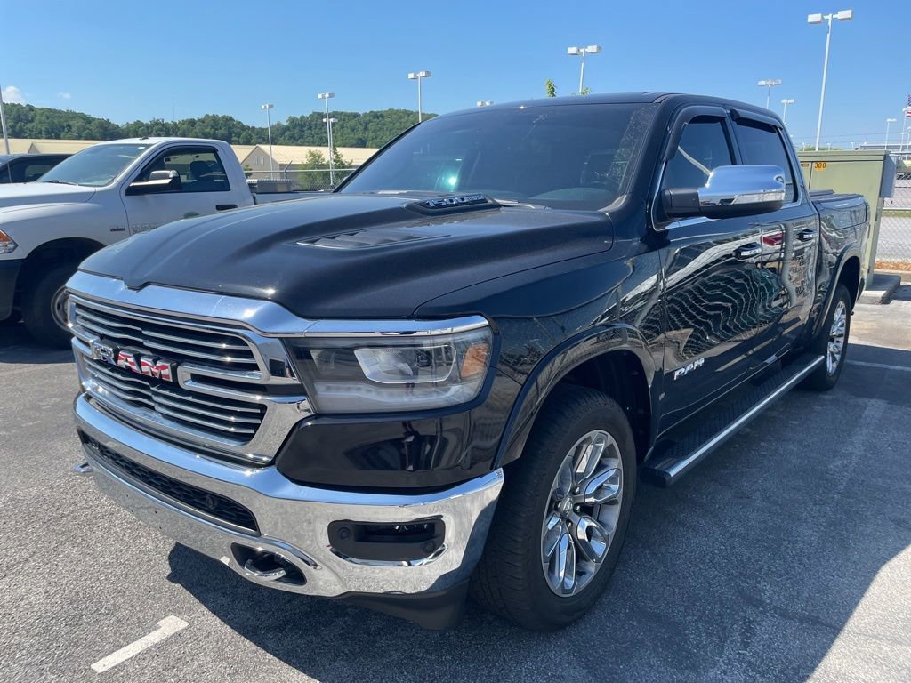 Used 2020 RAM 1500 Laramie AWD/4WD image 3