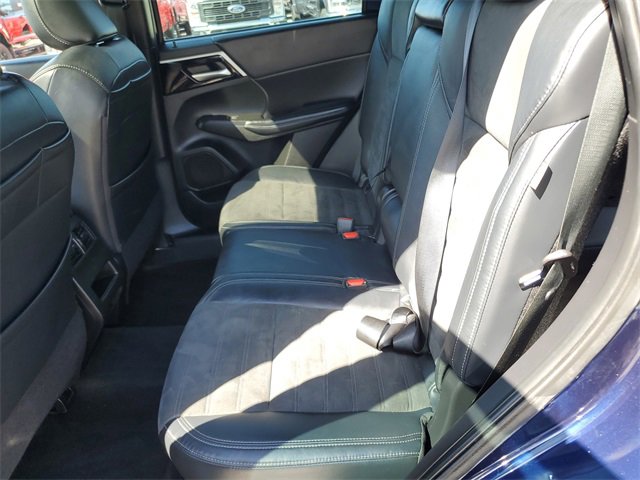 Used 2022 Mitsubishi Outlander SE image 30