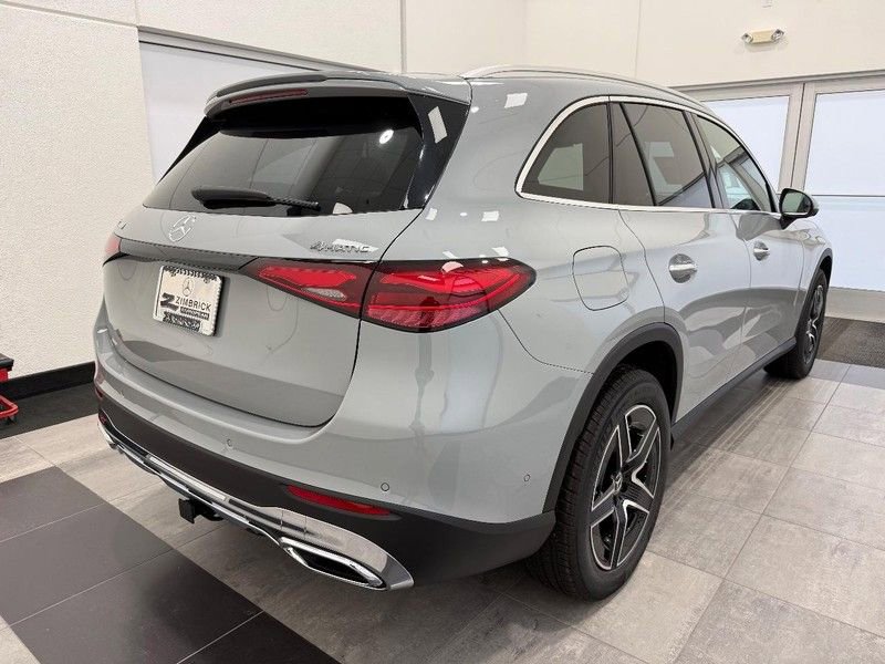 New 2026 Mercedes-Benz GLC 300 4MATIC image 2
