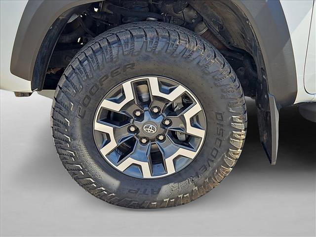 Used 2022 Toyota Tacoma TRD Off-Road w/ TRD Premium Off Road Package AWD/4WD image 26