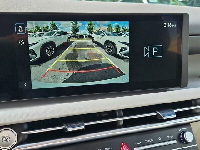 New 2026 Hyundai Tucson SE image 9