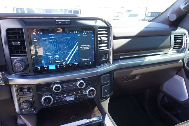 Used 2025 Ford F350 King Ranch AWD/4WD image 31