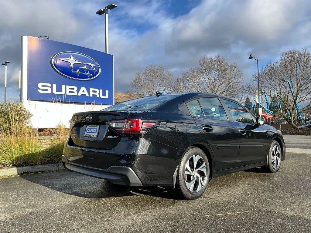 Certified 2025 Subaru Legacy Premium AWD/4WD image 8