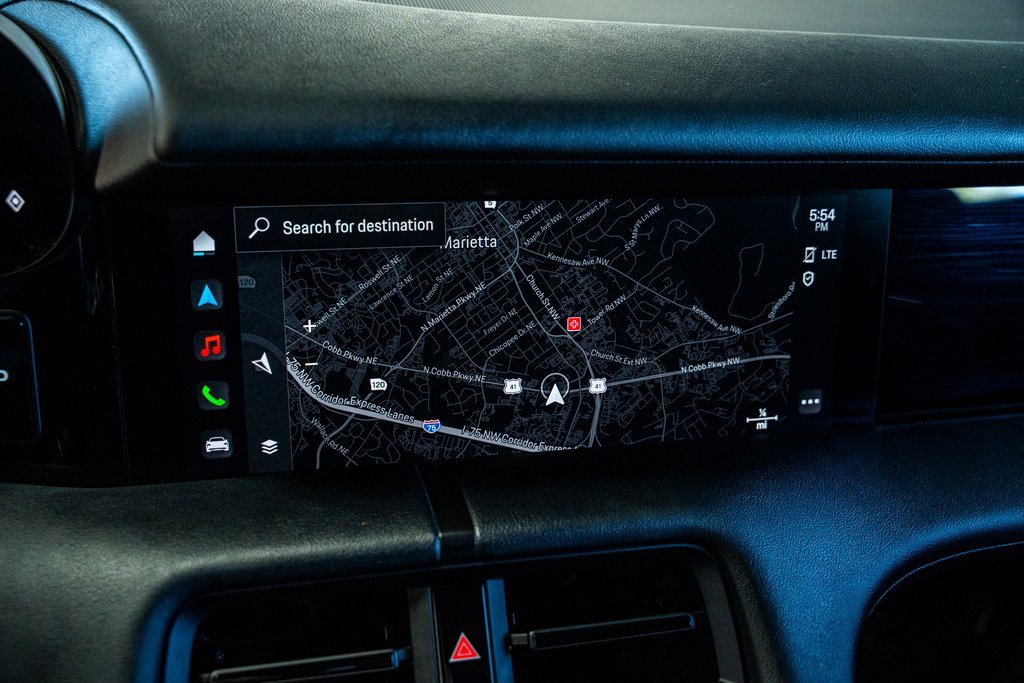 Used 2021 Porsche Taycan image 41