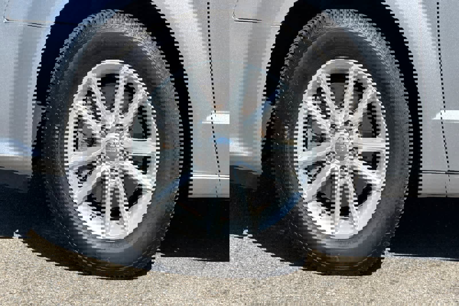 Used 2019 Dodge Grand Caravan SXT image 29