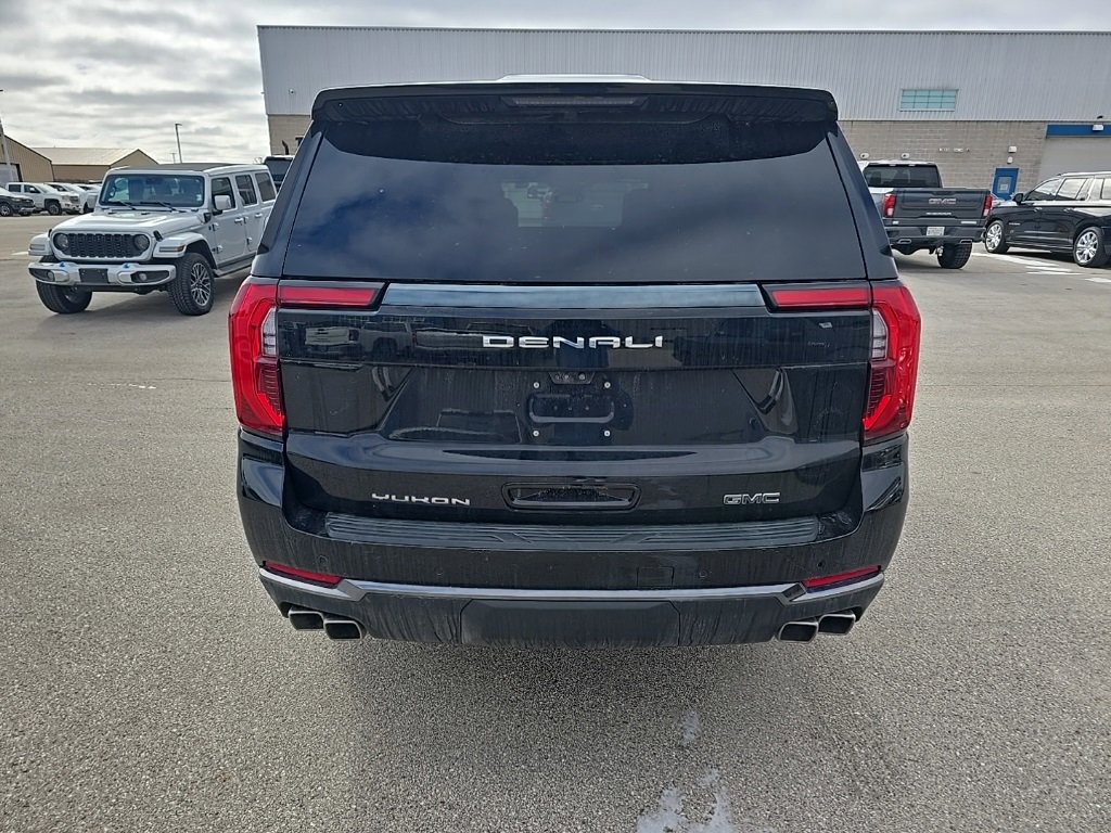Used 2025 GMC Yukon XL Denali Ultimate image 4