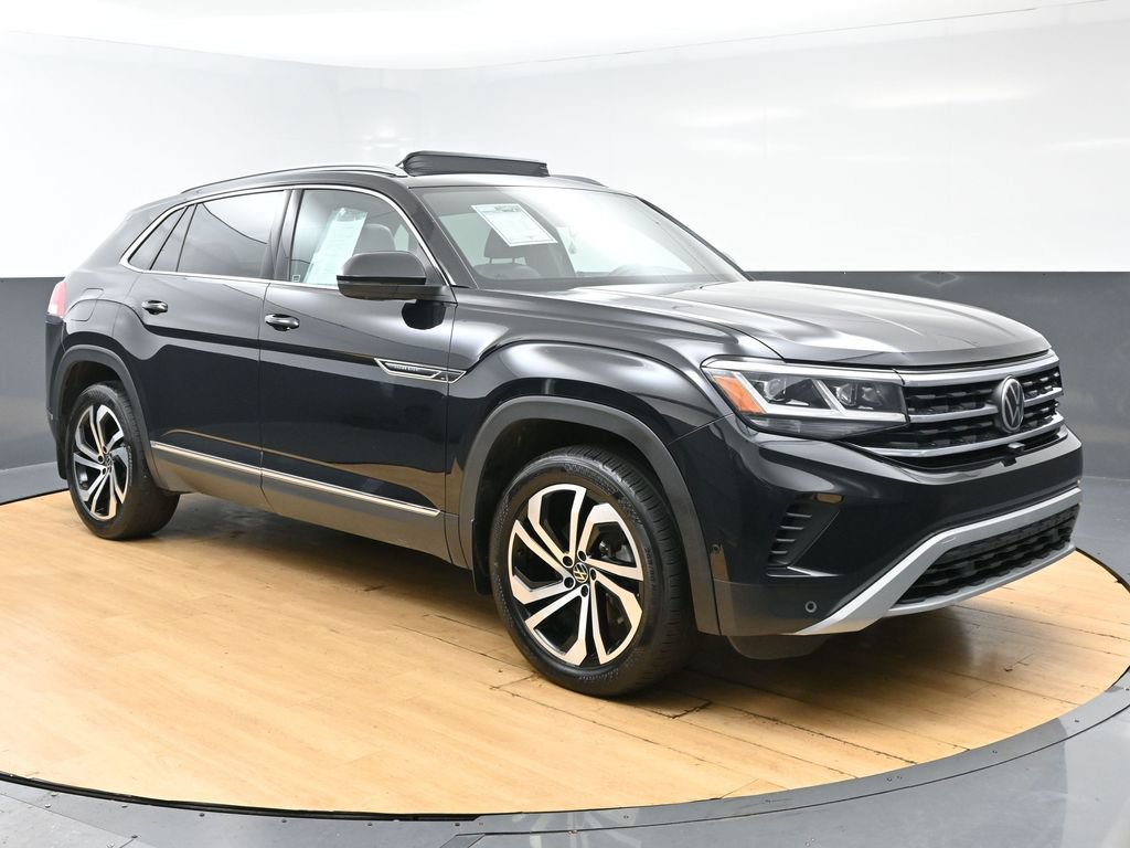 Used 2021 Volkswagen Atlas Cross Sport SEL Premium AWD/4WD image 3