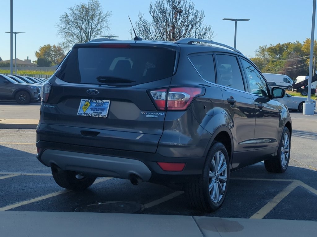 Used 2017 Ford Escape Titanium AWD/4WD image 3