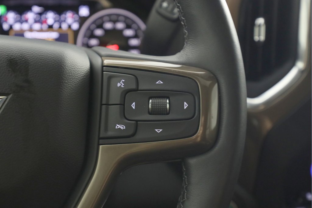 Used 2022 Chevrolet Silverado 3500 High Country w/ LPO, Hitch Package image 19