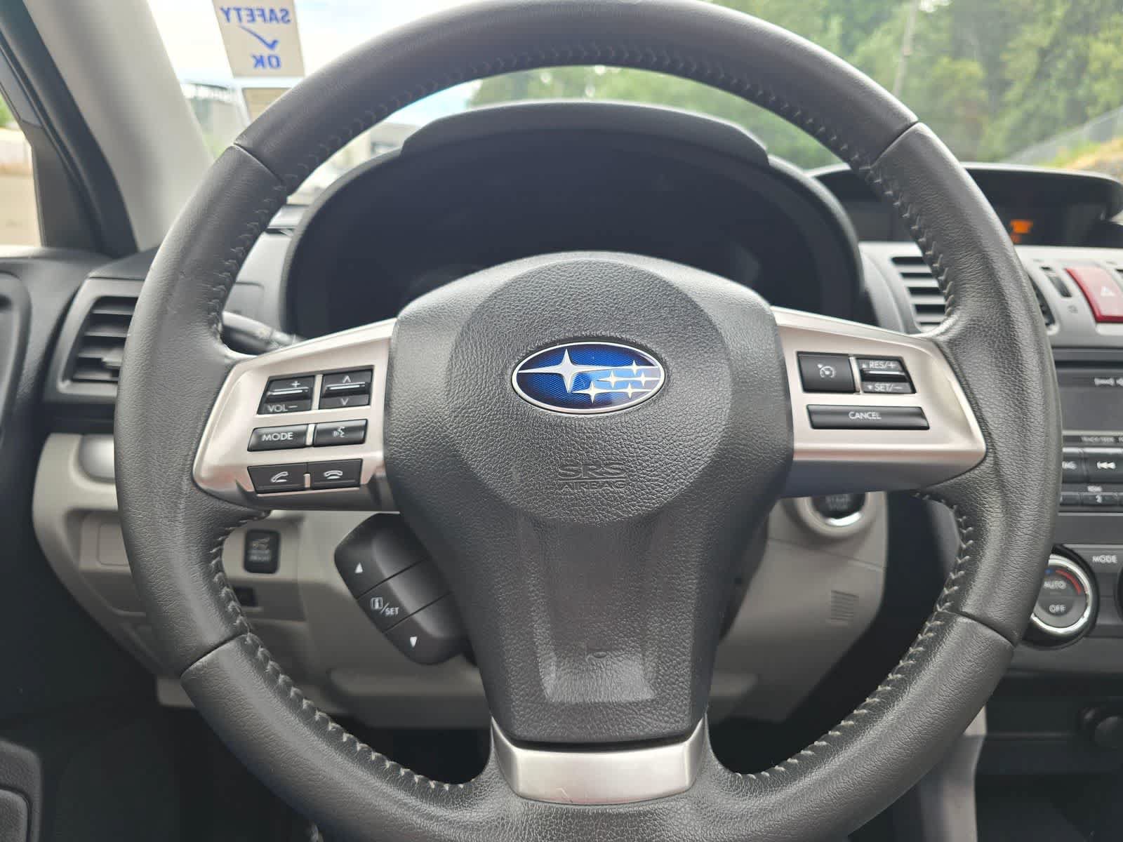 Used 2015 Subaru Forester 2.5i Touring AWD/4WD image 11